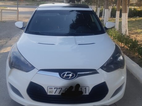 Hyundai Veloster 2012