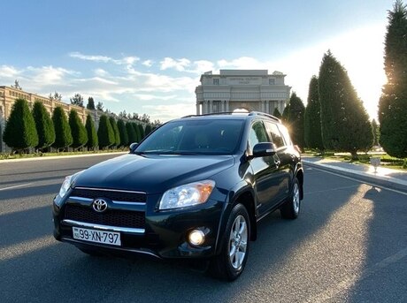 Toyota RAV4 2012