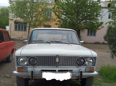 LADA (VAZ) 2103