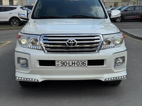 Toyota Land Cruiser 2010