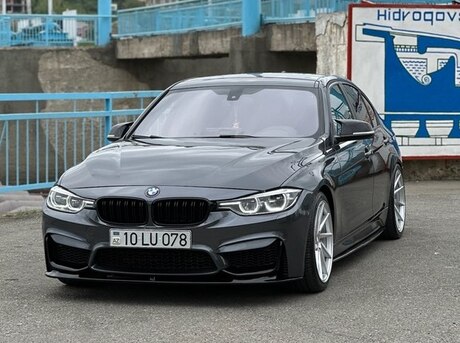 BMW 328 2015