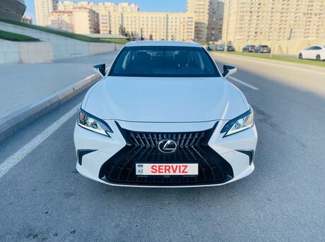 Lexus ES 200 2022