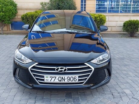Hyundai Elantra 2018