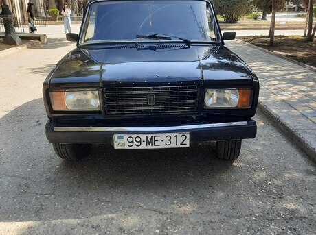 LADA (VAZ) 2107 2010