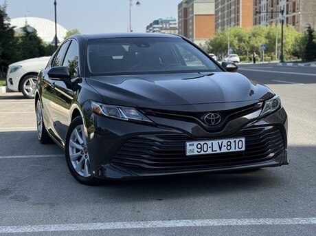 Toyota Camry 2017