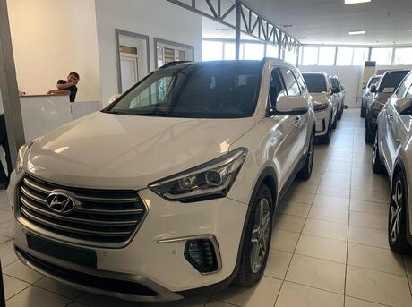 Hyundai Grand Santa Fe 2016