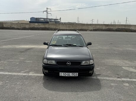 Opel Astra 1996