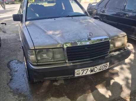 Mercedes 190 1990