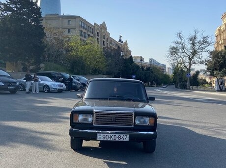LADA (VAZ) 2107 2010