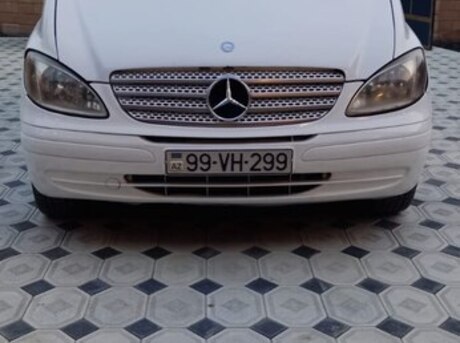 Mercedes Vito 115 2010