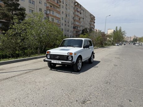 LADA (VAZ) Niva 2024