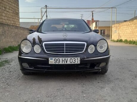 Mercedes E 240 2002