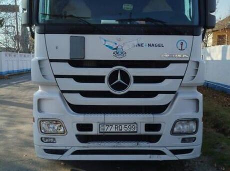 Mercedes Actros 1846