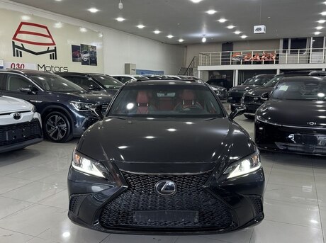 Lexus ES 250 2020