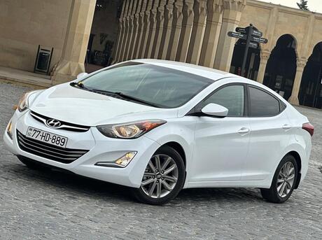 Hyundai Elantra 2015