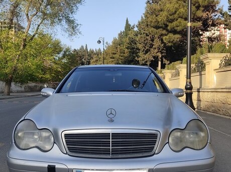 Mercedes C 220 d 2001
