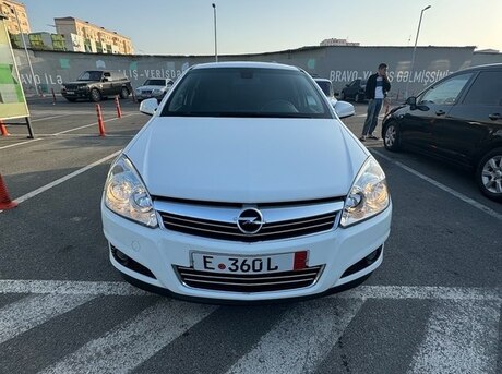 Opel Astra 2009