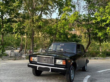 LADA (VAZ) 2107