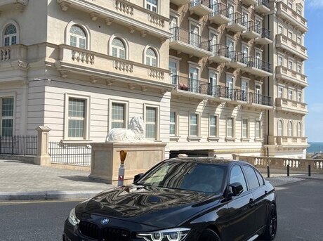 BMW 330 2018