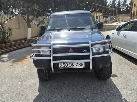 Mitsubishi Pajero 1997