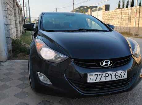 Hyundai Elantra 2012