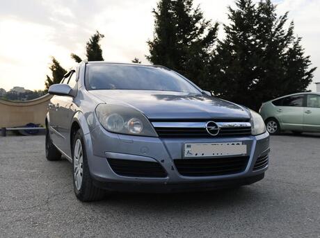 Opel Astra 2006