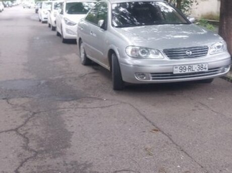 Nissan Sunny 2008