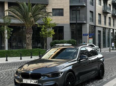 BMW 328 2012