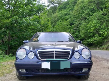 Mercedes E 240 1999
