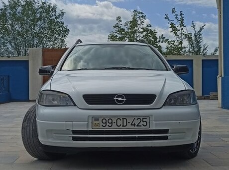 Opel Astra 2000
