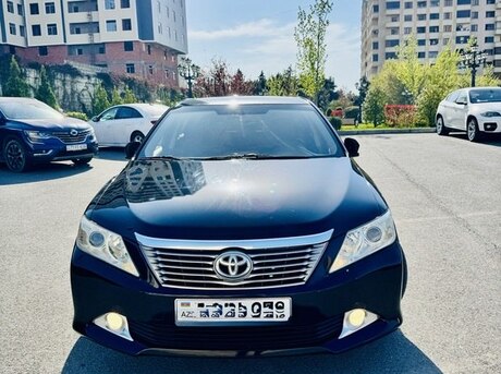 Toyota Camry 2012