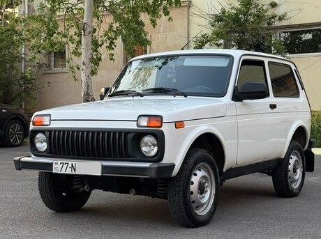 LADA (VAZ) Niva 2021