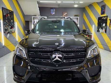 Mercedes  2018