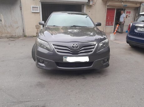 Toyota Camry 2010