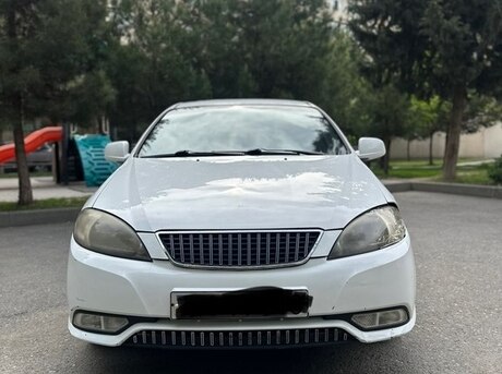 Daewoo Gentra 2014