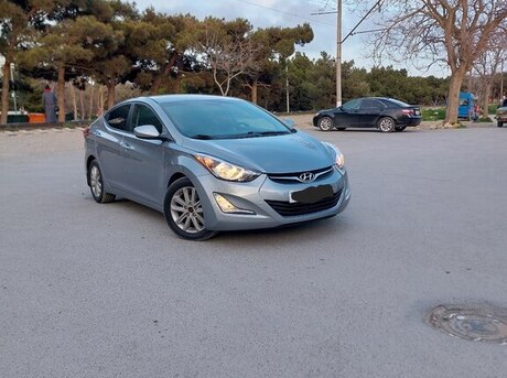 Hyundai Elantra 2015