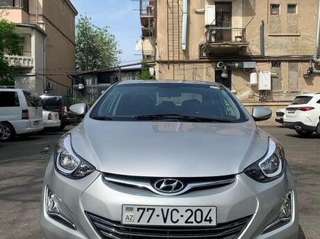 Hyundai Elantra 2015