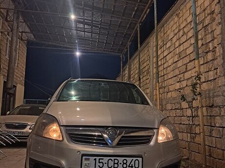 Opel Zafira 2005