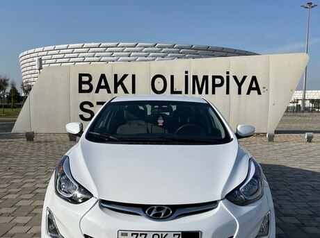 Hyundai Elantra 2015