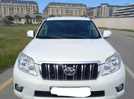 Toyota Land Cruiser Prado 2010