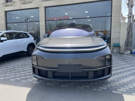 Li Auto L7 2025