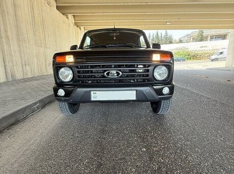 LADA (VAZ) Niva 2021