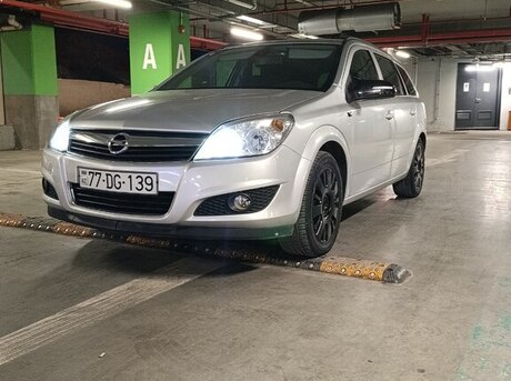 Opel Astra 2008