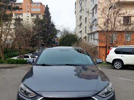 Hyundai Elantra 2017