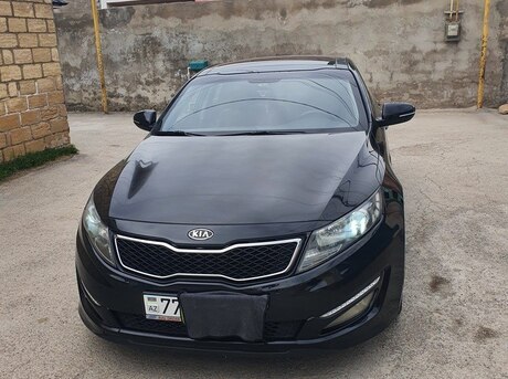 Kia K5 2011