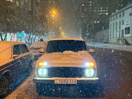 LADA (VAZ) Niva 2013
