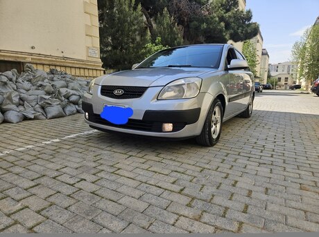 Kia Rio 2006