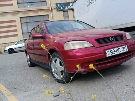 Opel Astra 1998
