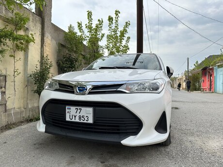 Toyota Corolla Fielder 2018