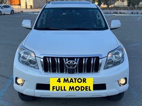 Toyota Land Cruiser Prado 2011
